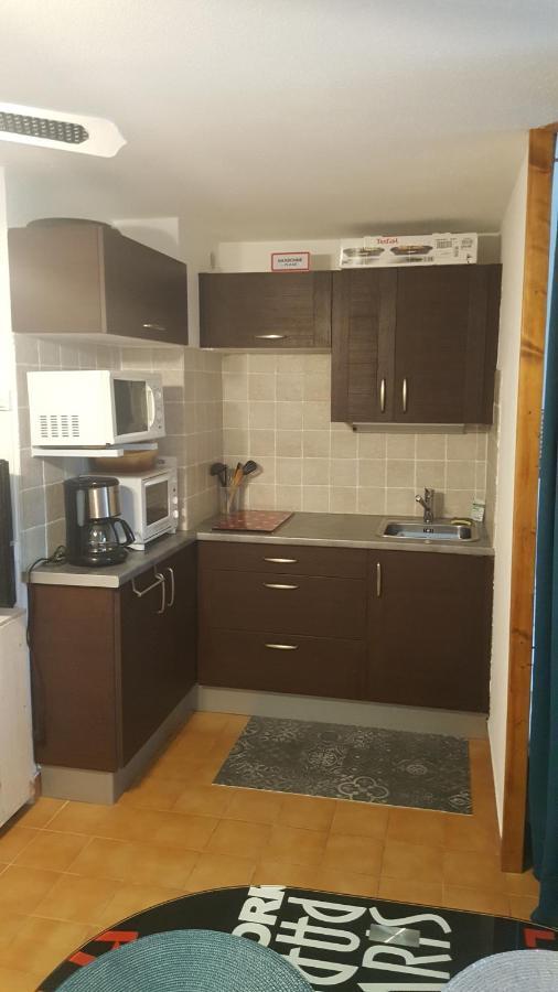 Appartement T2 Avec Son Rez De Jardin De 40 M2 5 Couchages 250M De La Plage Et 15Km De L'Arena Narbonne-Plage Ngoại thất bức ảnh